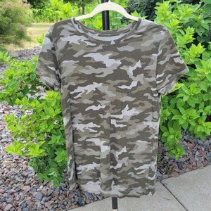 Pink by Victoria's Secret size Medium Camouflage t-shirt